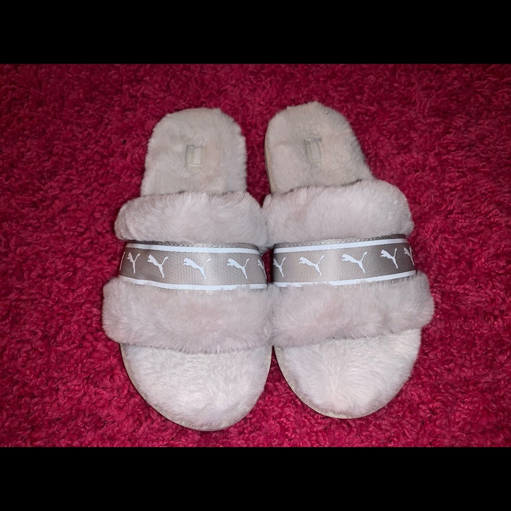 Puma Slippers - Picture 3 of 5